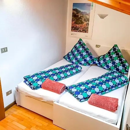 Gemuetliches Mit 2 Schlafzimmern Und 1 Wohnzimmer In Altstadt *